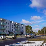 Prywatny Parking Sosnowy By Rentoom